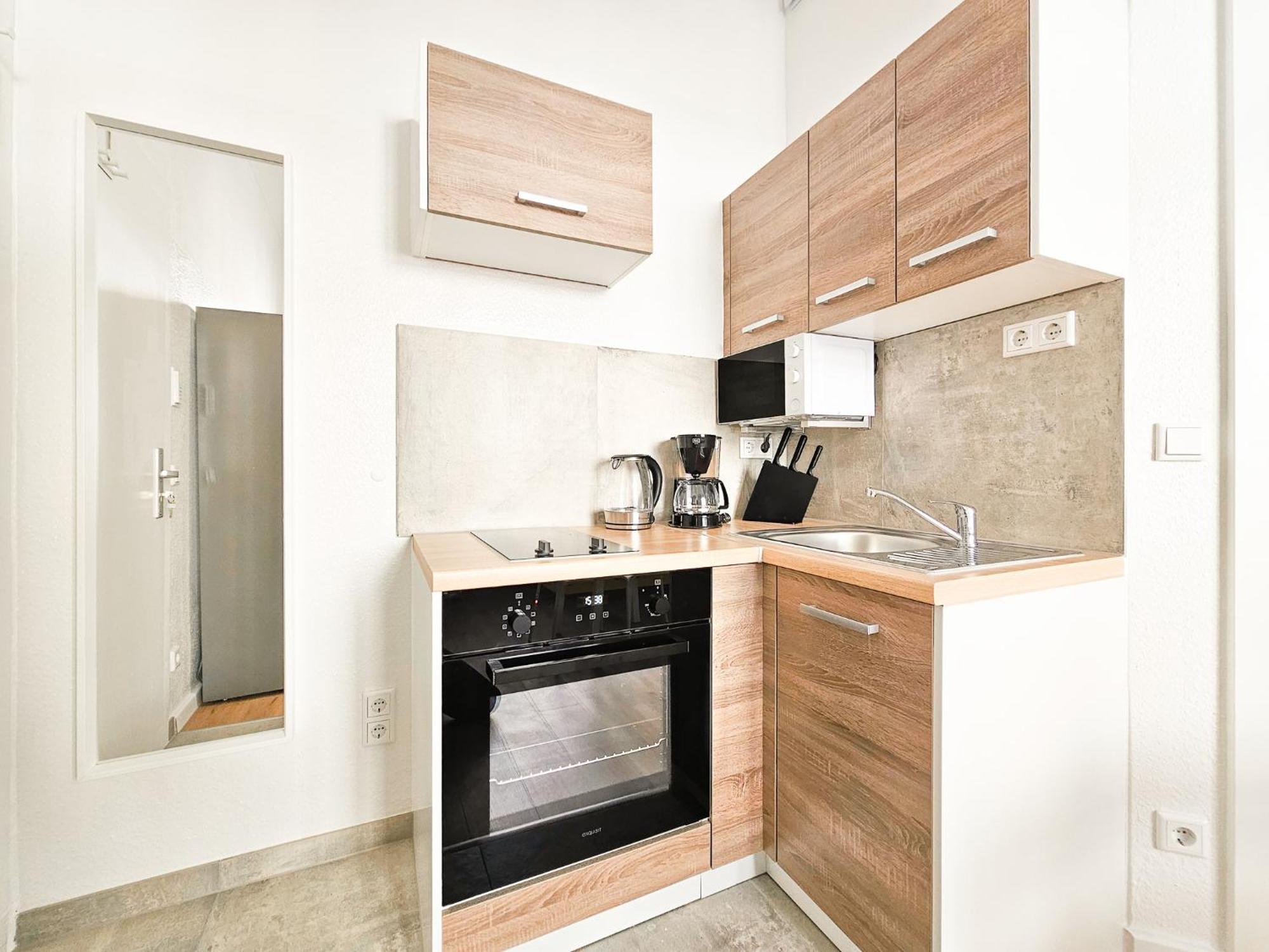 דיסלדורף Raj Living - Studio Wohnungen - 15 Min Zur Messe Dus מראה חיצוני תמונה